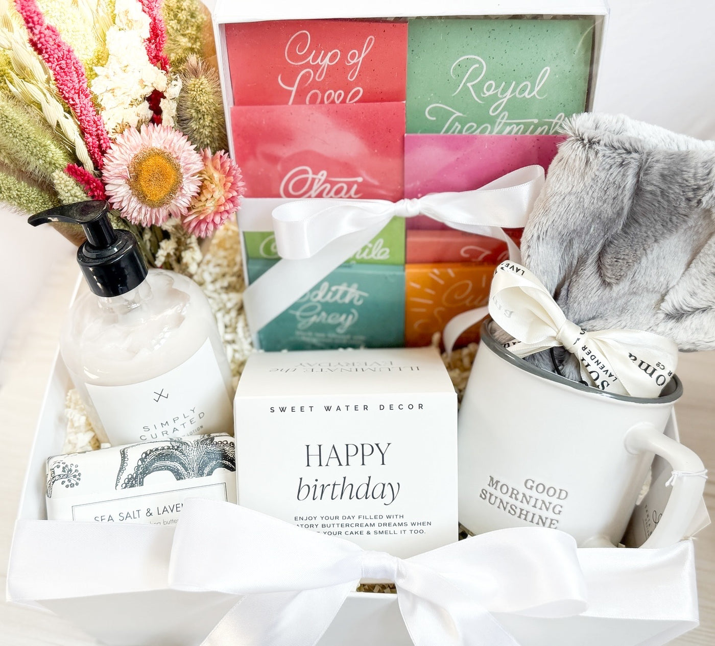 Looking for the perfect birthday gift? Look no further than our curated gift boxes! Our expertly designed collection features a variety of unique and thoughtful gifts that are sure to make anyone's special day unforgettable.