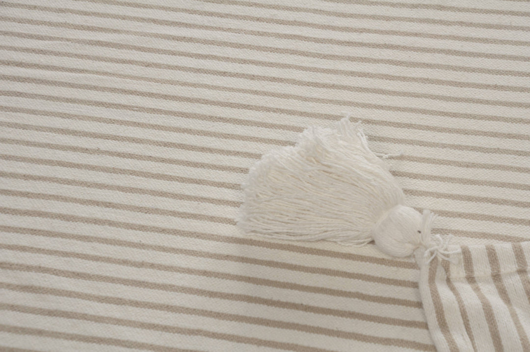 Striped Ivory and Beige Tasseled Throw Blanket: Ivory/Beige