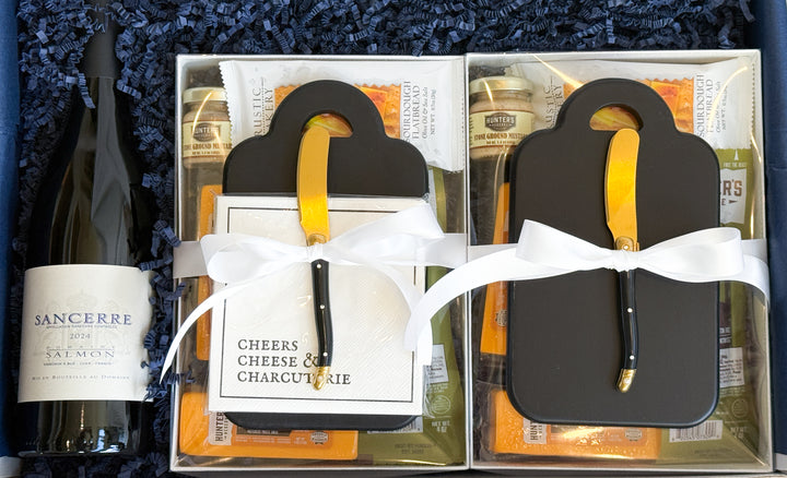 Gift set with Sancerre wine, cheese boards, &