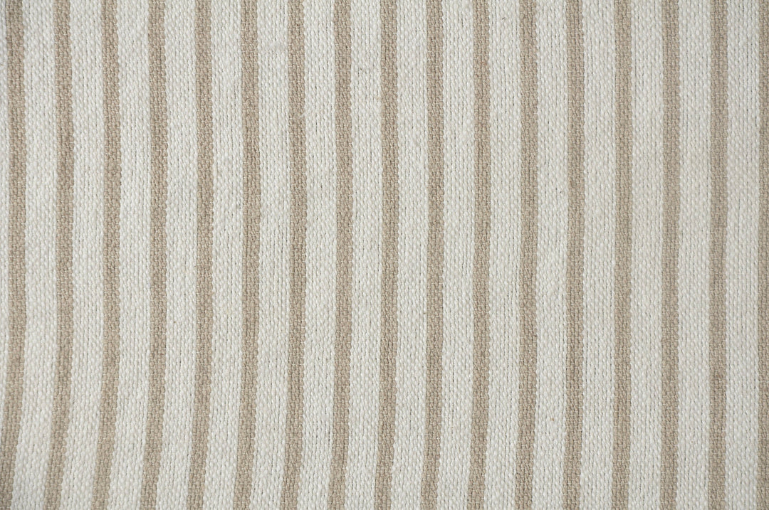 Striped Ivory and Beige Tasseled Throw Blanket: Ivory/Beige
