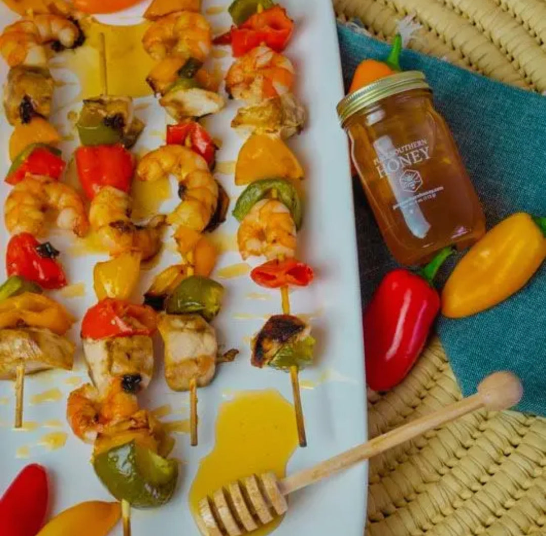 Mini Honey with Comb 4 oz