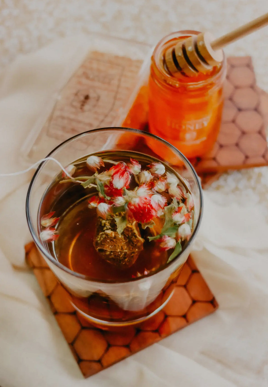 Mini Honey with Comb 4 oz