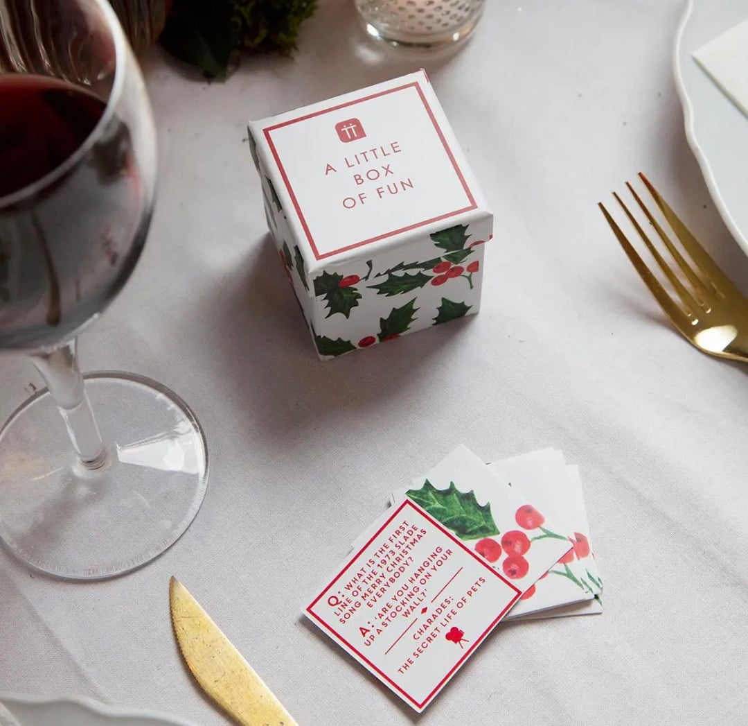 Holly Christmas Trivia &amp; Charades, Holiday Games