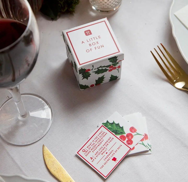 Holly Christmas Trivia &amp; Charades, Holiday Games