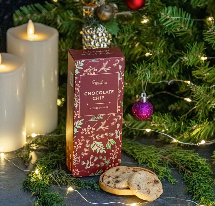 Holiday Chocolate Chip Cookies (2oz)