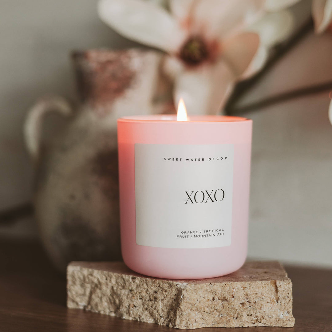 XOXO 15 oz Soy Candle, Matte Jar - Valentine&