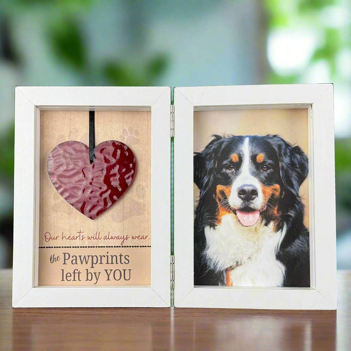Double-sided photo frame with a heart and a dog&